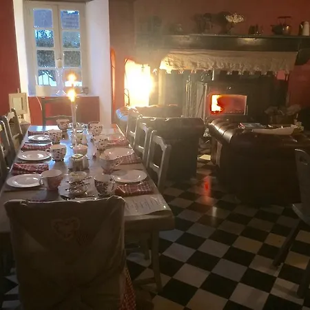 Bed & Breakfast Maison Jeanne Saint-Paul-d'Oueil