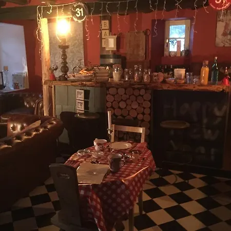 Maison Jeanne Bed & Breakfast